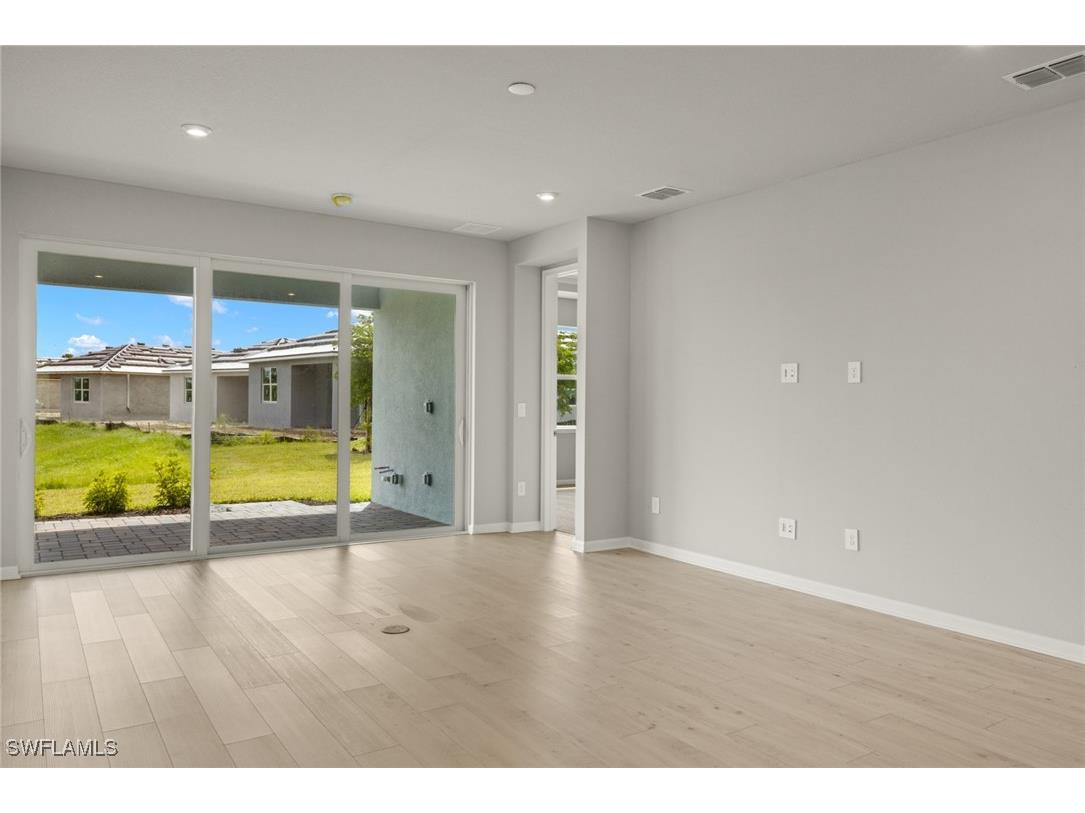 1553 Panoramic Vista Avenue Naples FL 34114 226003123 image17