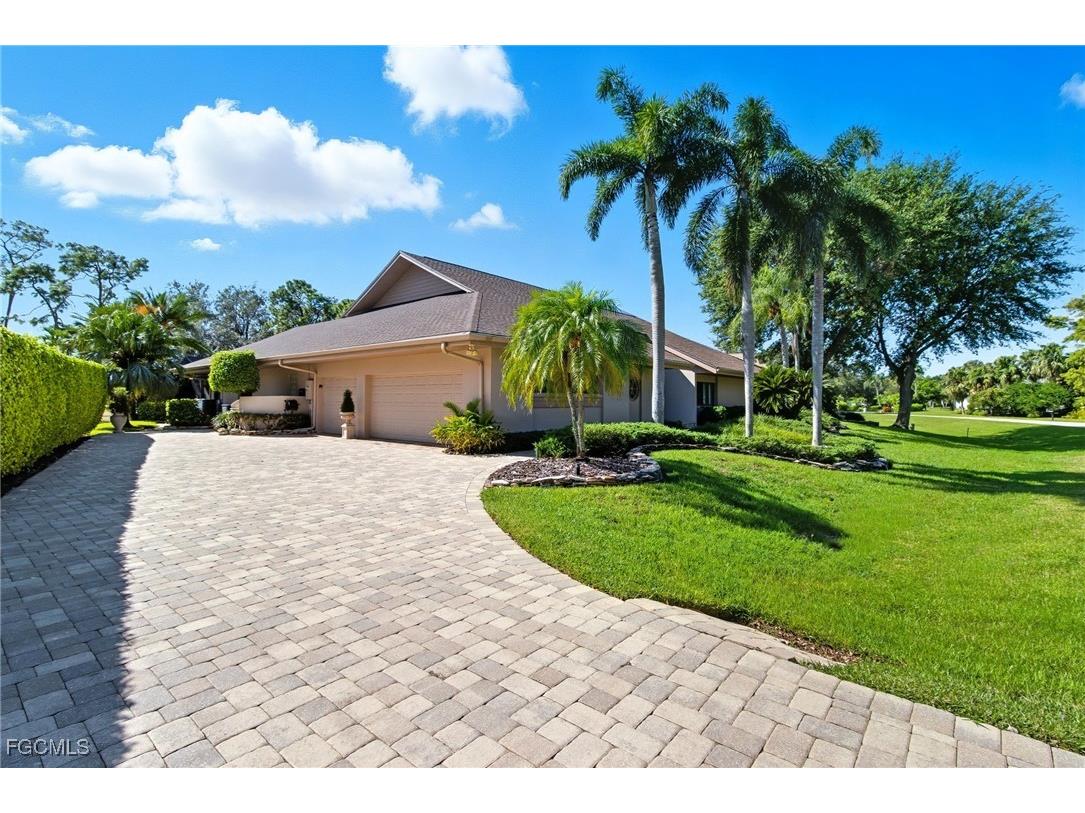 15532 Fiddlesticks Boulevard Fort Myers FL 33912 2025013841 image10