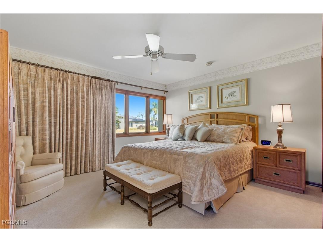 15532 Fiddlesticks Boulevard Fort Myers FL 33912 2025013841 image33