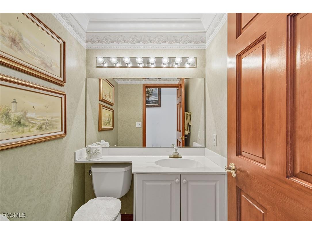 15532 Fiddlesticks Boulevard Fort Myers FL 33912 2025013841 image34