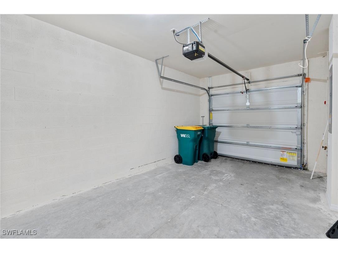 15535 Wildflower Circle Naples FL 34119 225070854 image16