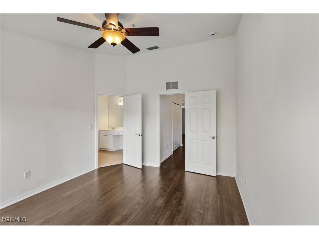 15536 Marcello Circle Naples FL 34110 2025014670 image15