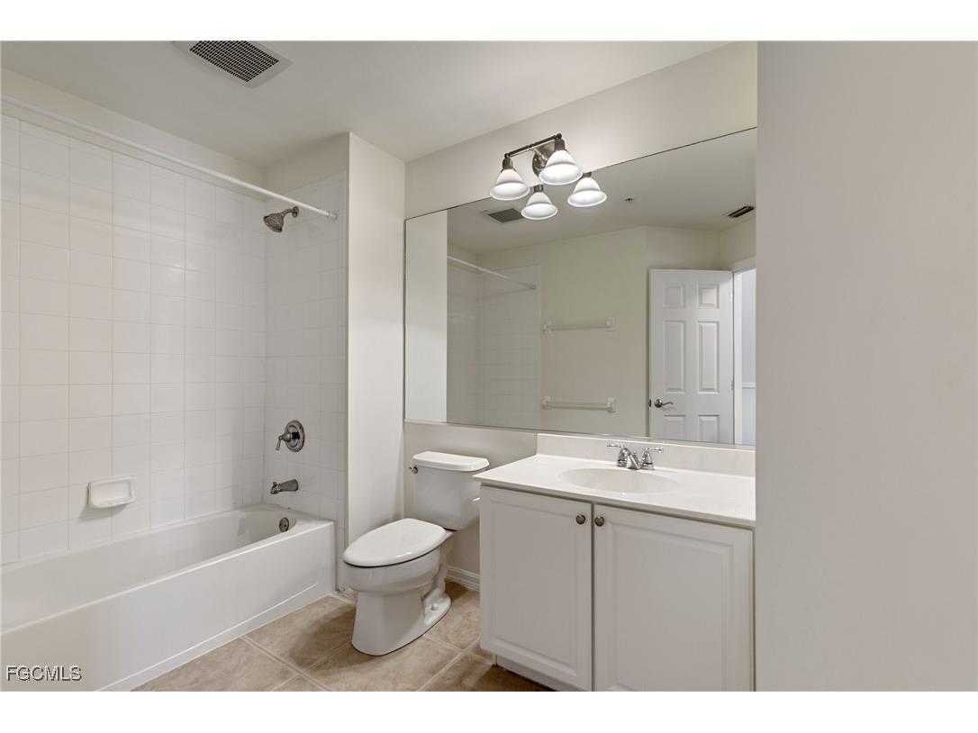 15536 Marcello Circle Naples FL 34110 2025014670 image21