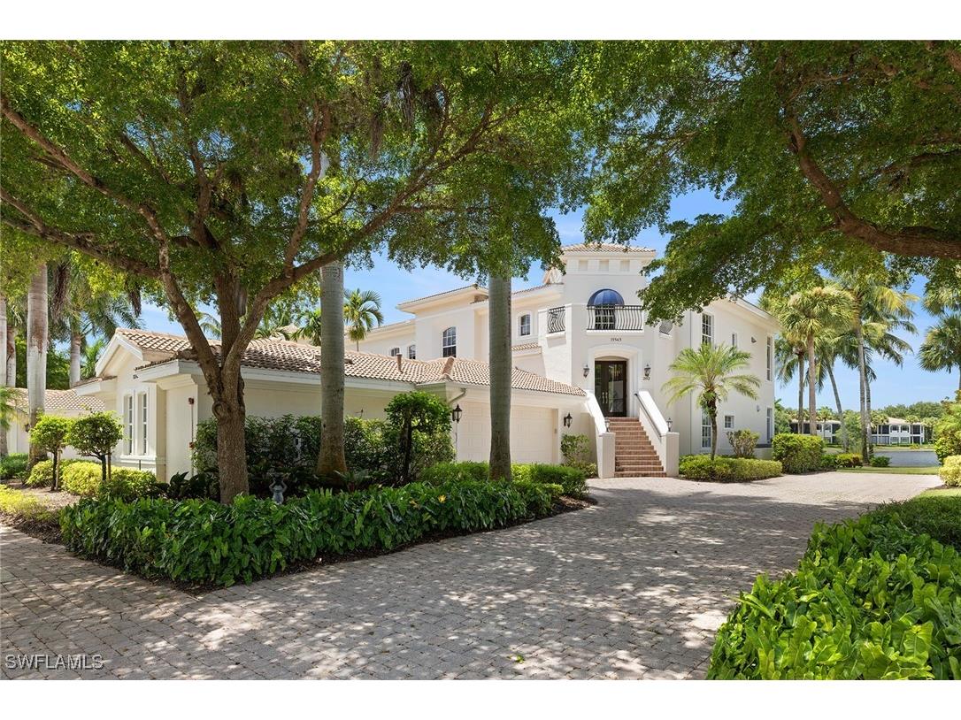 15543 Monterosso Lane #202 Naples FL 34110 224072943 image1