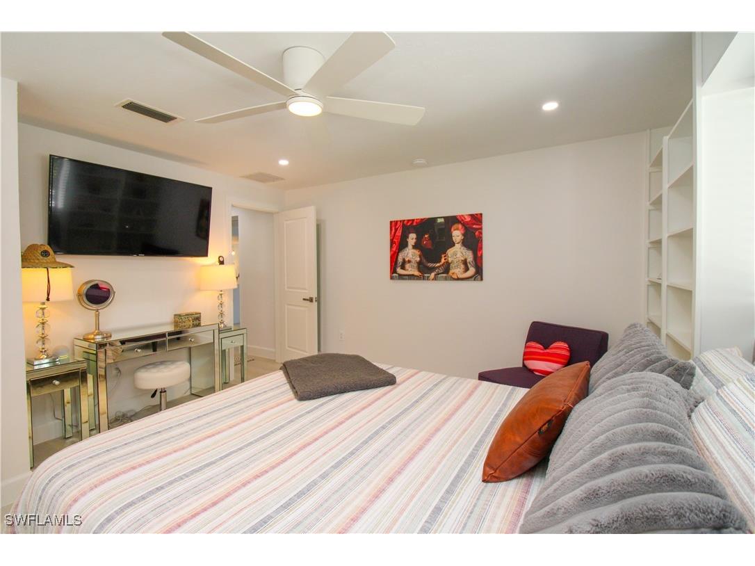 1555 Crayton Road Naples FL 34102 225080510 image16