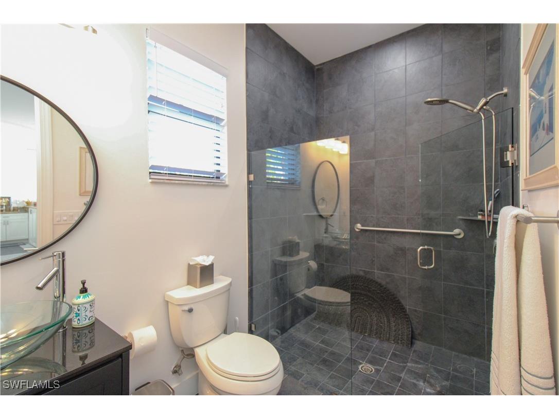 1555 Crayton Road Naples FL 34102 225080510 image31