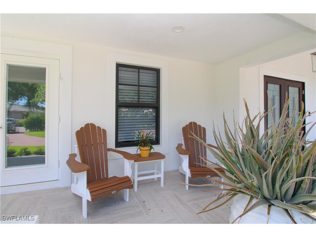 1555 Crayton Road Naples FL 34102 225080510 image5