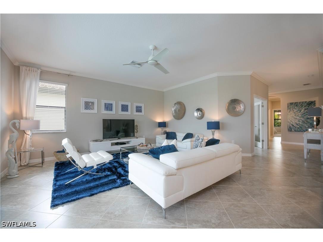 1555 Marton Court Naples FL 34113 226016803 image3