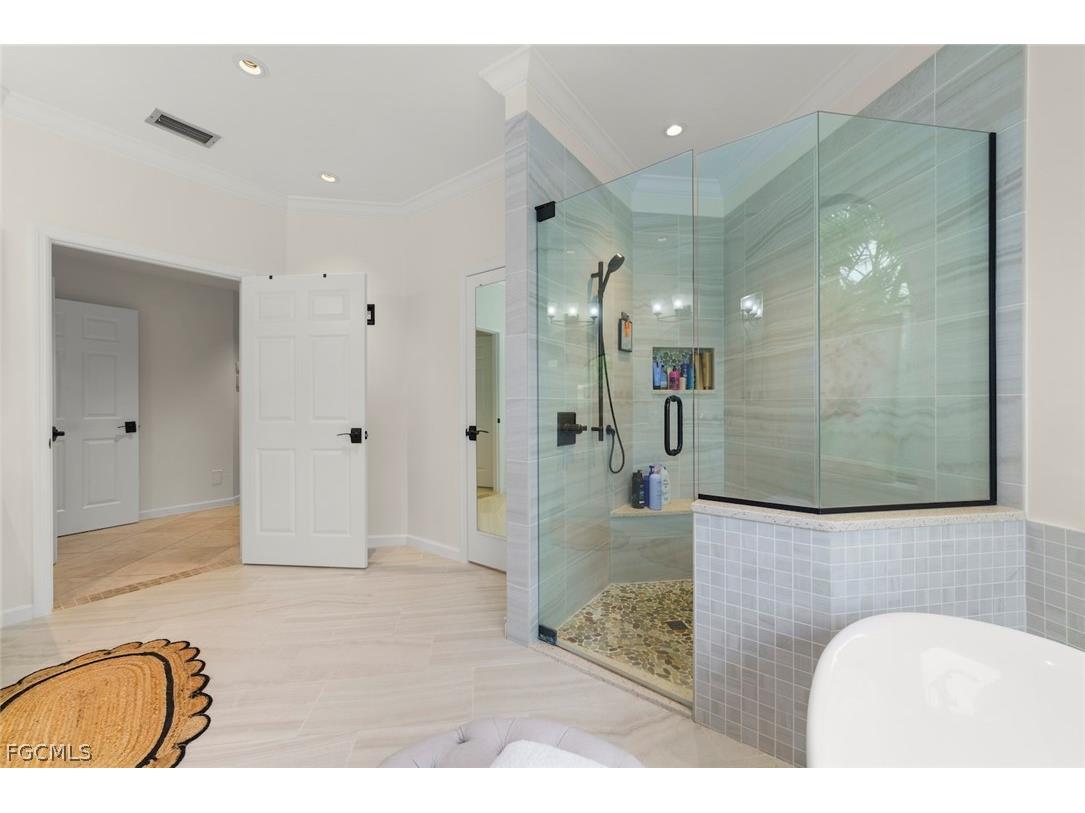 15560 Greenock Lane Fort Myers FL 33912 2026013600 image17