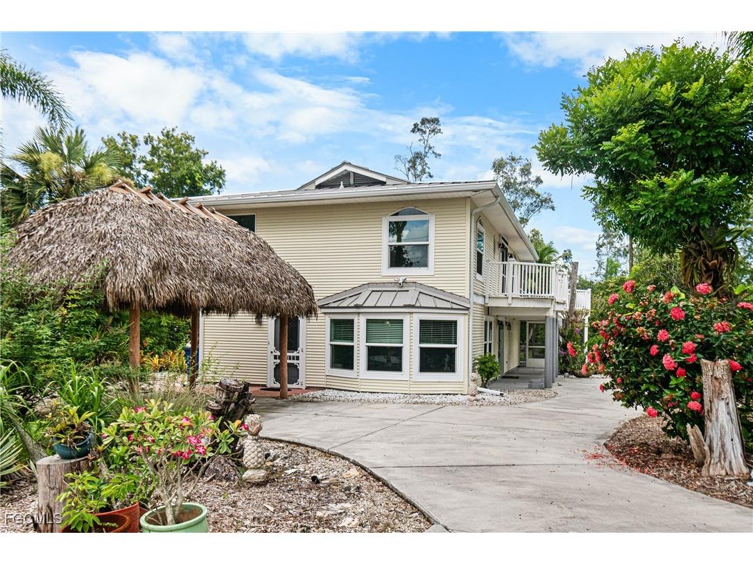 15560 S Pebble Lane Fort Myers FL 33912 2025005492 image1
