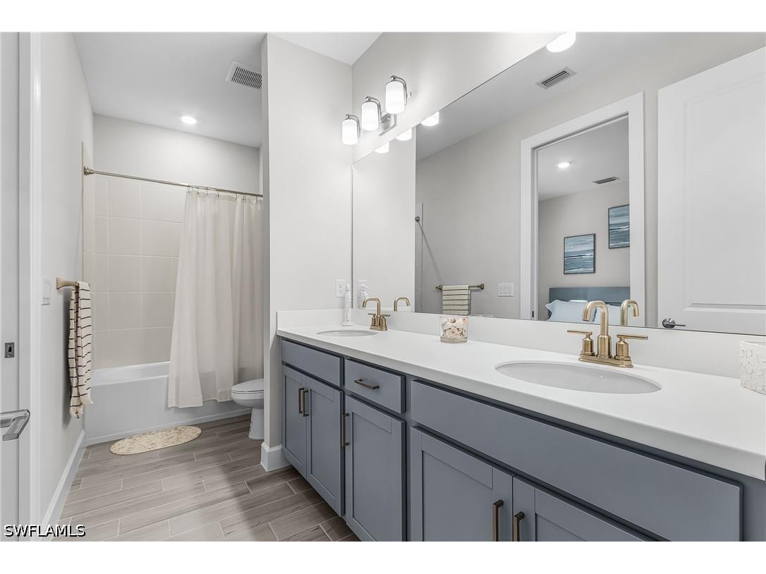 15561 Vittorio Street Naples FL 34114 226018440 image17