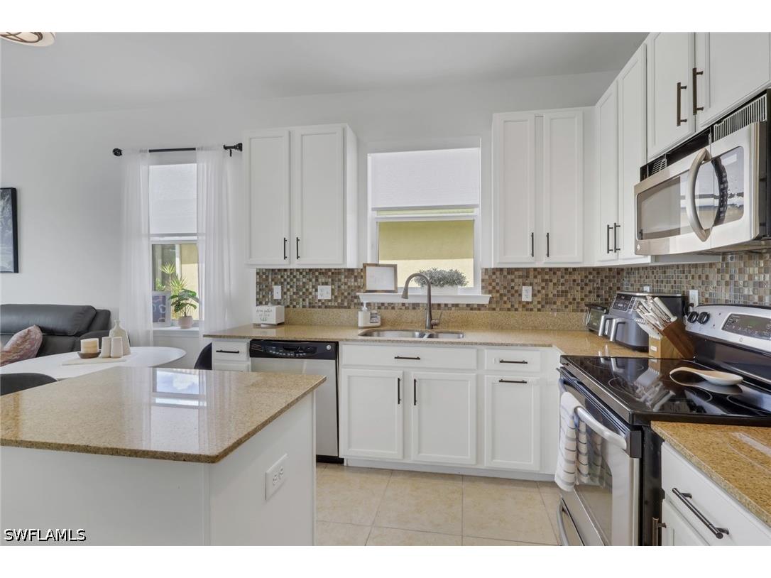 1557 Birdie Drive Naples FL 34120 226012685 image9