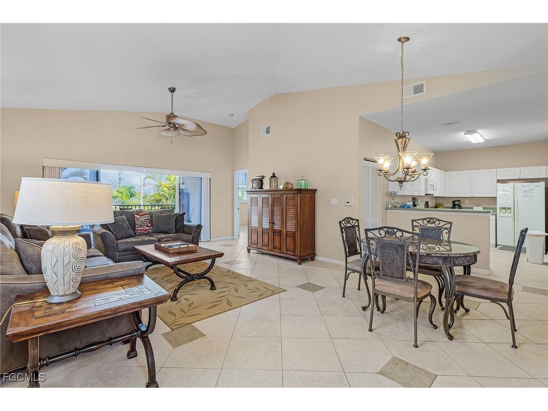 15571 Bellamar Drive #1521 Fort Myers FL 33908 2025002696 image3