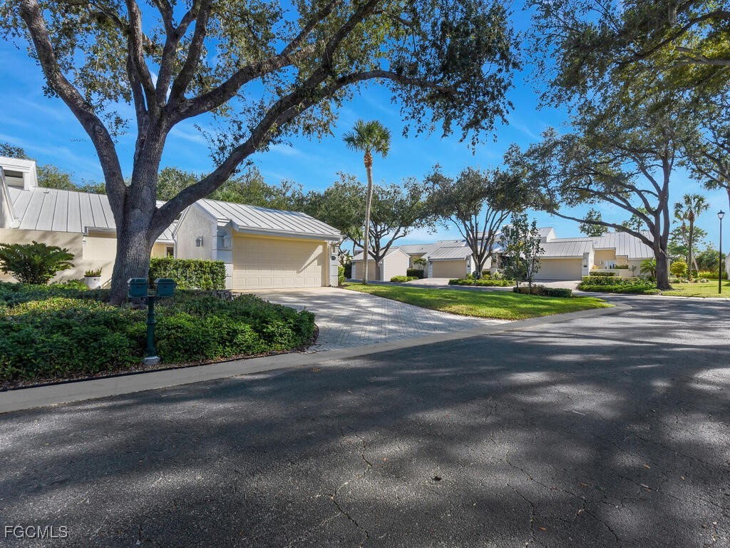 15573 Lockmaben Avenue Fort Myers FL 33912 2025022694 image3