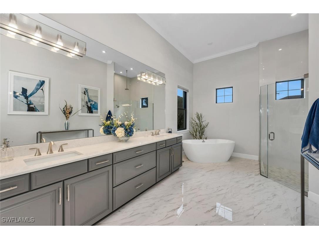 15576 Montello Lane Naples FL 34114 225072593 image17