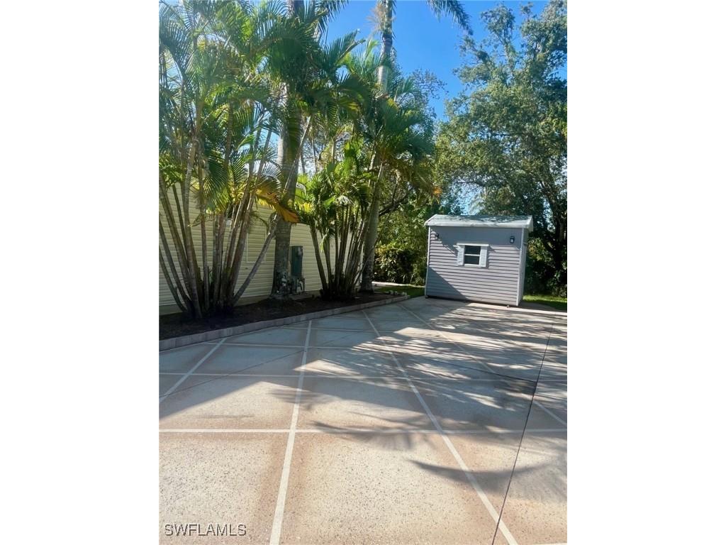 1558 Diamond Lake Circle Naples FL 34114 225059030 image3
