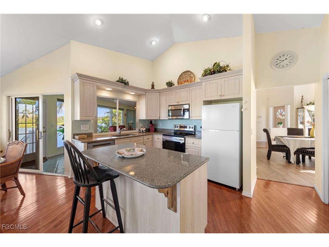 1558 Sand Castle Road Sanibel FL 33957 2025013946 image14