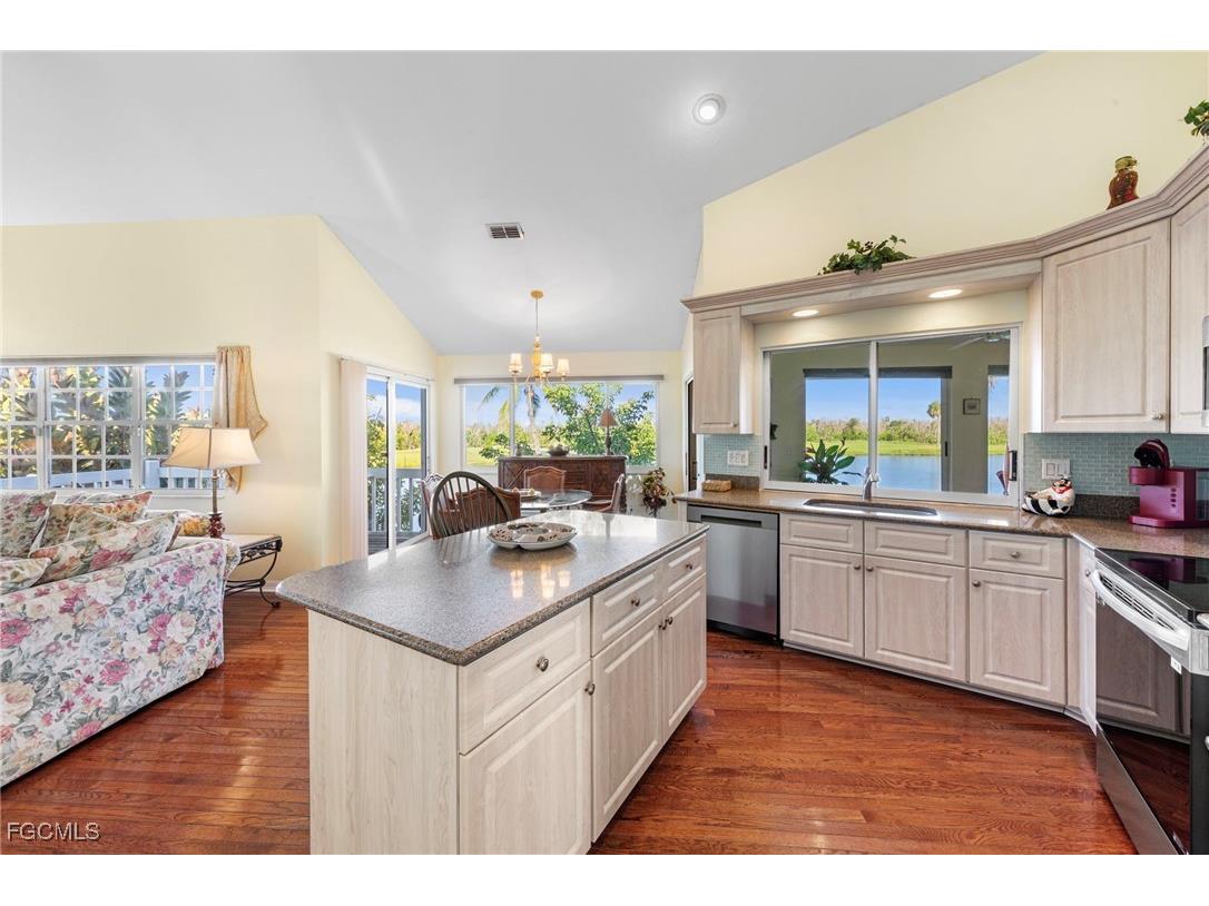 1558 Sand Castle Road Sanibel FL 33957 2025013946 image15