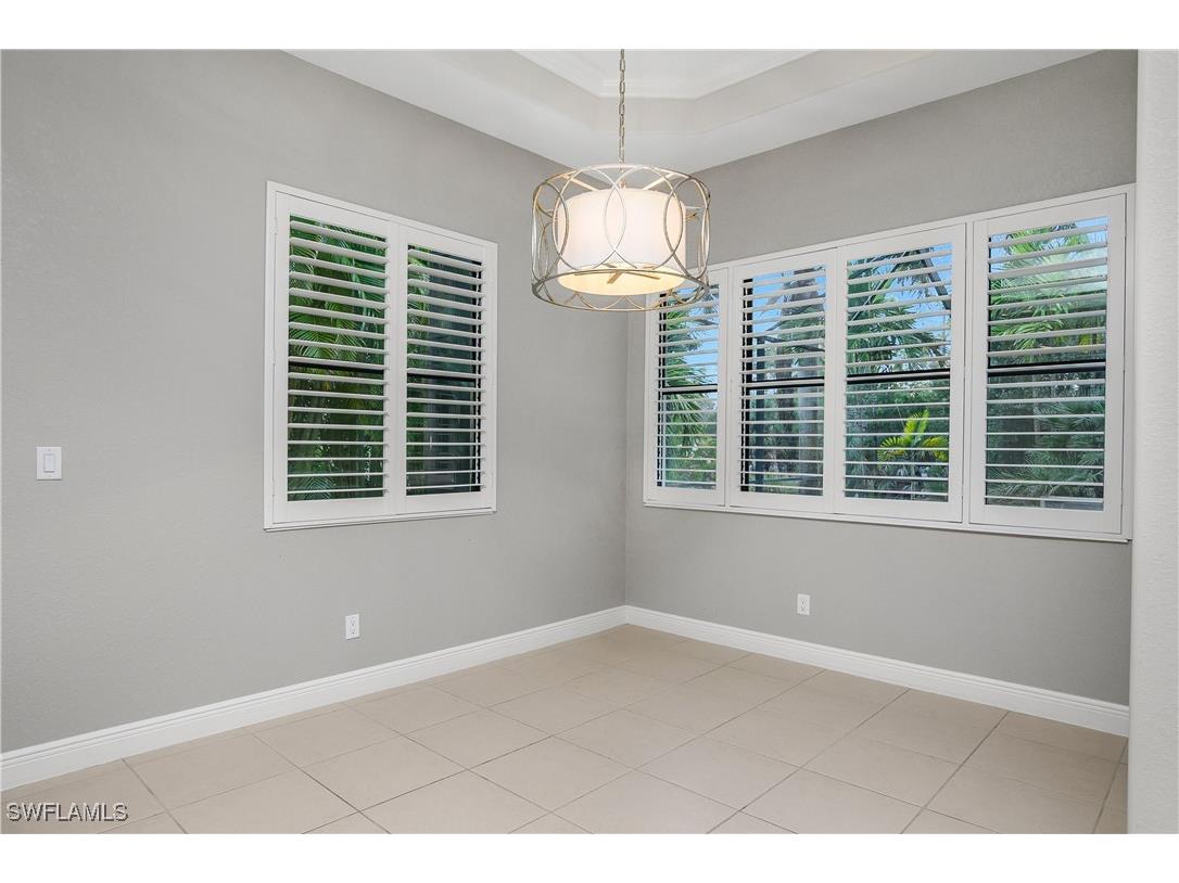 1558 Serrano Circle Naples FL 34105 225078908 image11