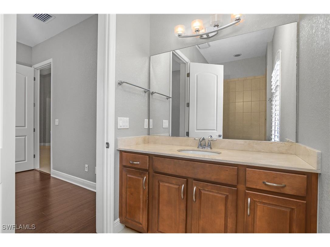 1558 Serrano Circle Naples FL 34105 225078908 image19