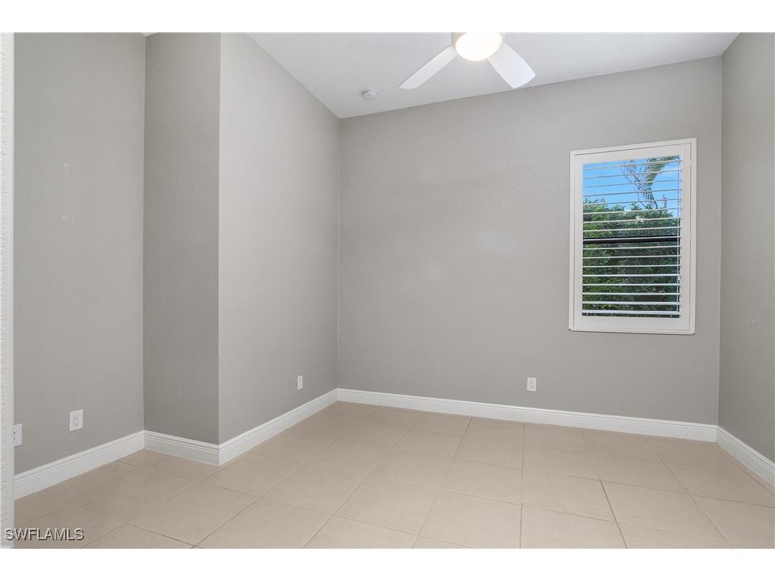 1558 Serrano Circle Naples FL 34105 225078908 image20