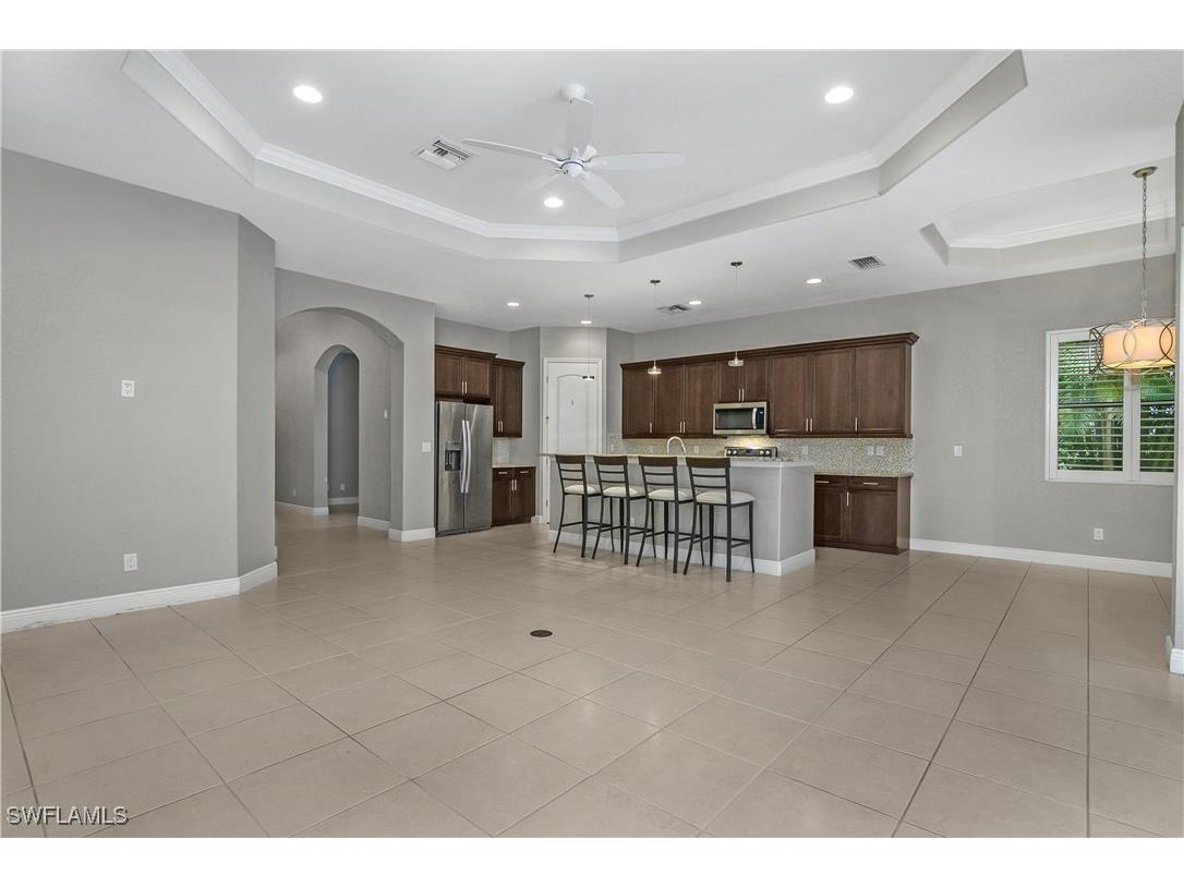 1558 Serrano Circle Naples FL 34105 225078908 image5