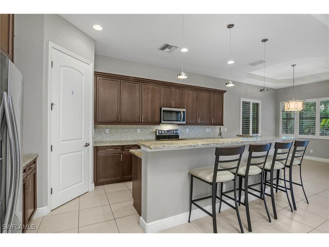 1558 Serrano Circle Naples FL 34105 225078908 image7