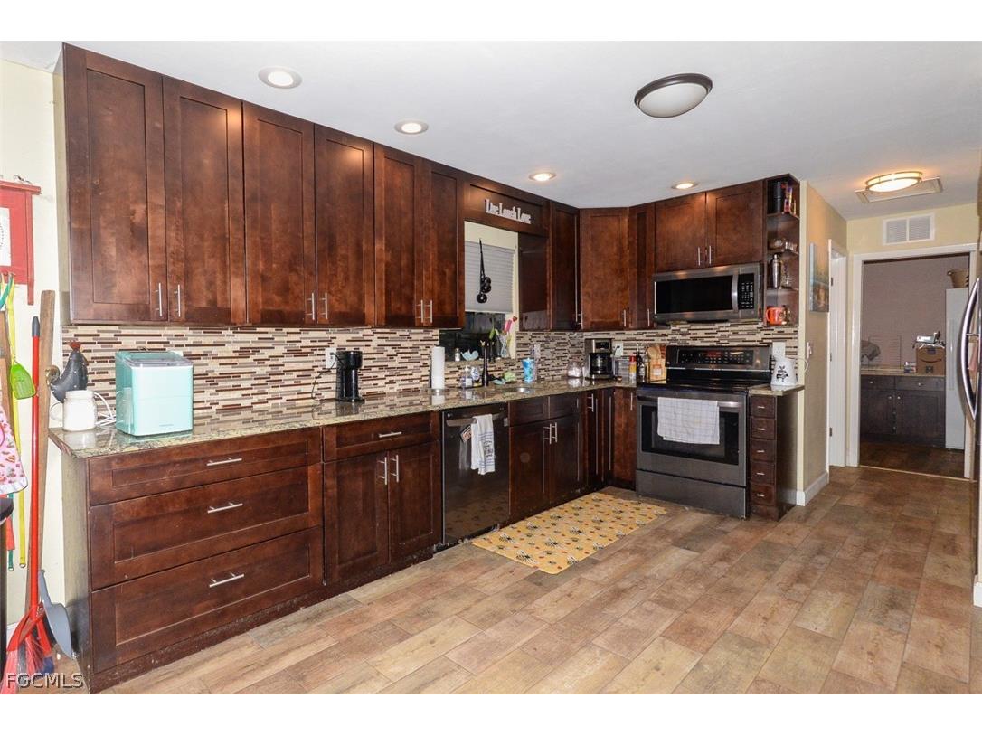 15581 Old Olga Road Alva FL 33920 2026005199 image8