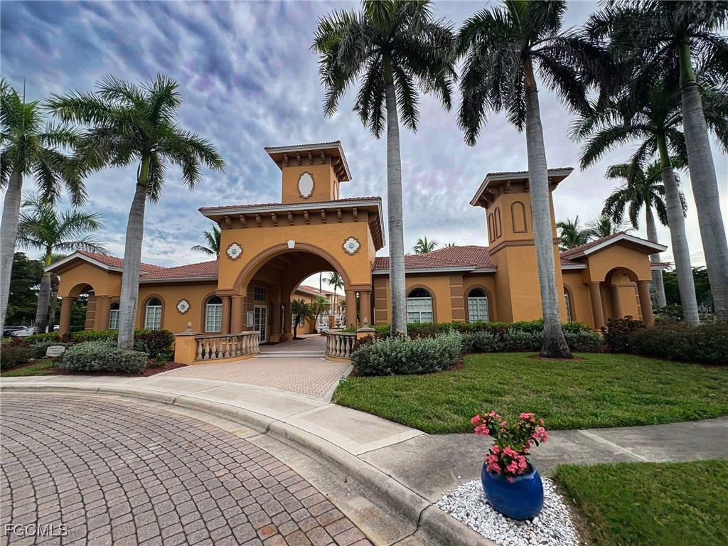 15585 Ocean Walk Circle #215 Fort Myers FL 33908 2025010999 image2