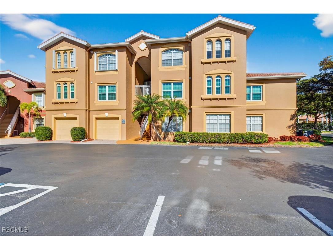 15585 Ocean Walk Circle #215 Fort Myers FL 33908 2025026082 image2