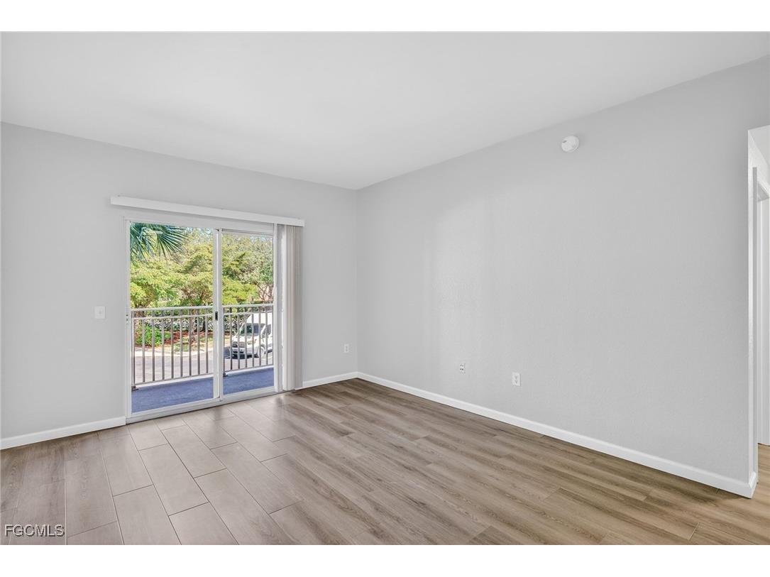 15585 Ocean Walk Circle #215 Fort Myers FL 33908 2025026082 image8