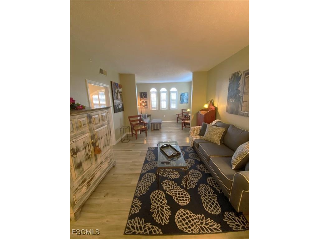 15585 Ocean Walk Circle #302 Fort Myers FL 33908 2025004255 image1