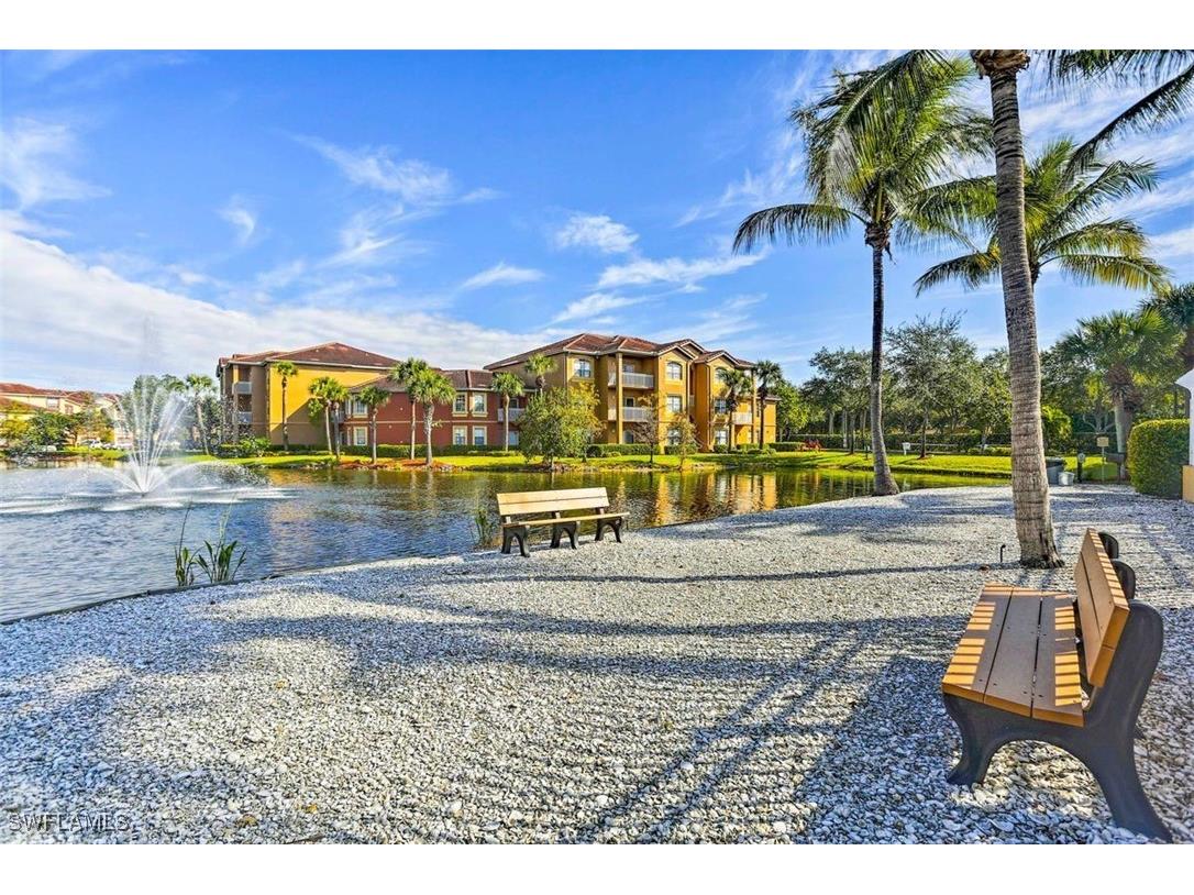 15585 Ocean Walk Circle #313 Fort Myers FL 33908 225059242 image1