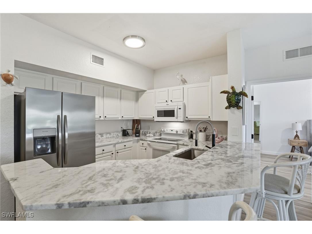 15585 Ocean Walk Circle #313 Fort Myers FL 33908 225085228 image10