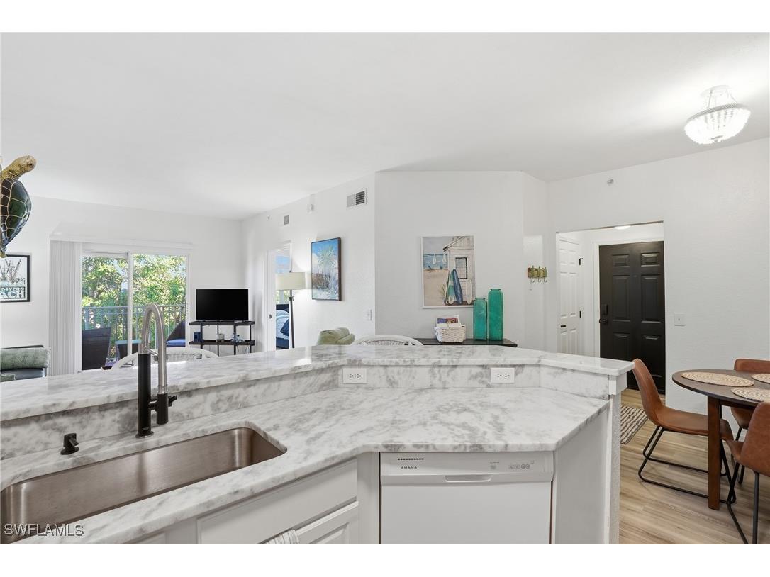 15585 Ocean Walk Circle #313 Fort Myers FL 33908 225085228 image12