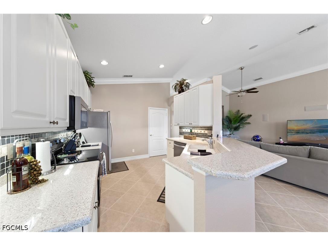 15586 Alton Drive Fort Myers FL 33908 2026028631 image15