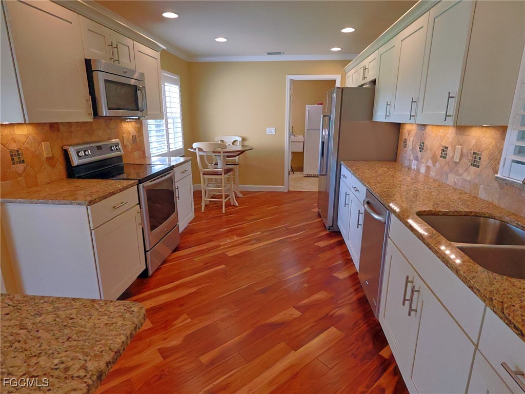 1559 Whiskey Creek Drive Fort Myers FL 33919 2025019179 image5