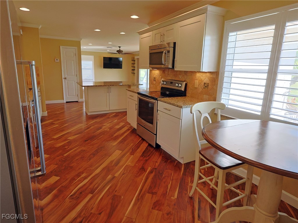 1559 Whiskey Creek Drive Fort Myers FL 33919 2025019179 image6