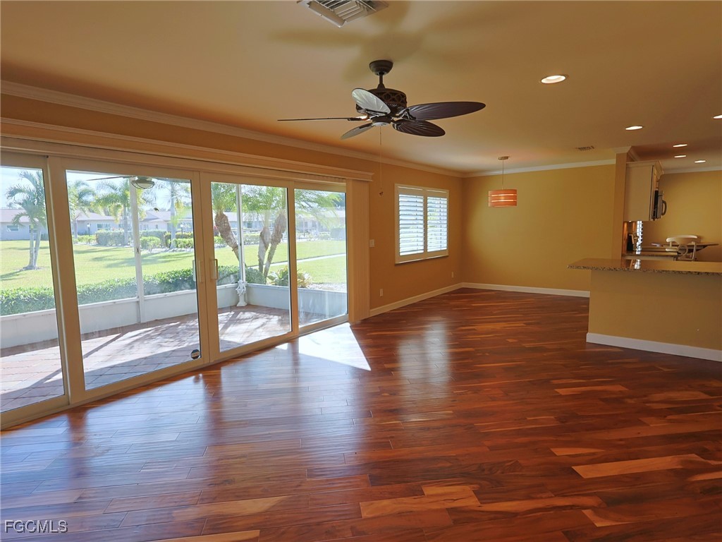 1559 Whiskey Creek Drive Fort Myers FL 33919 2025019179 image9