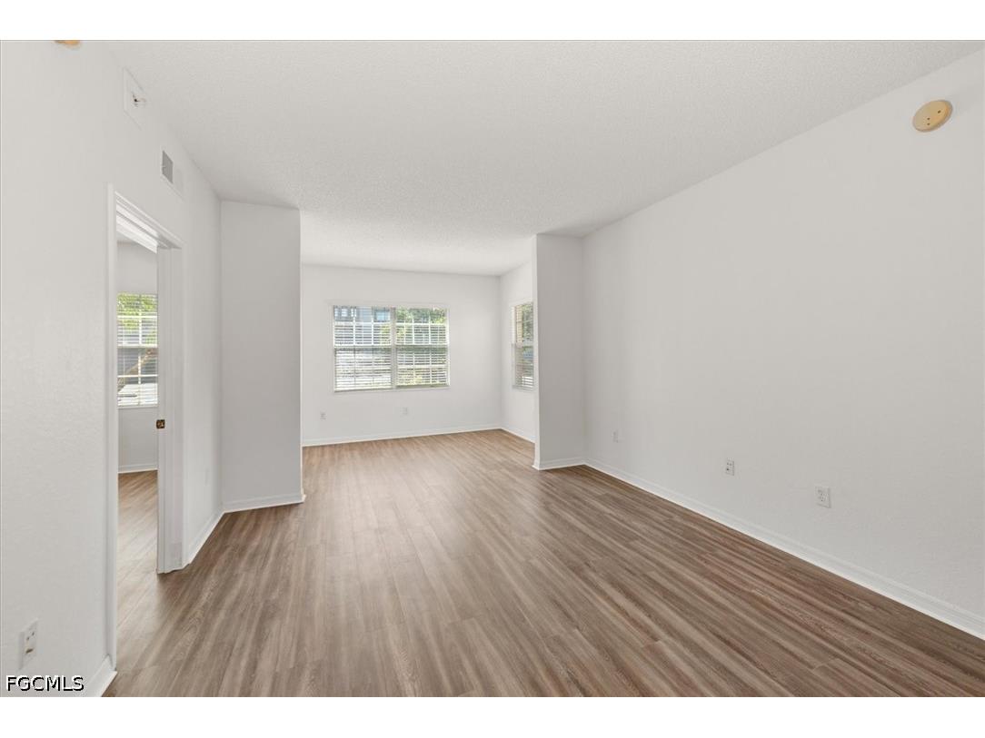 15590 Ocean Walk Circle #102 Fort Myers FL 33908 2026028504 image5