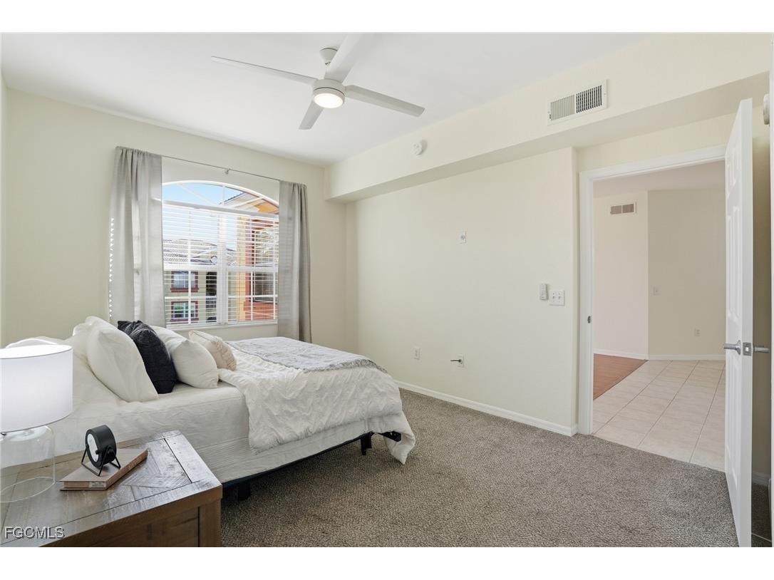 15590 Ocean Walk Circle #304 Fort Myers FL 33908 2025018350 image18