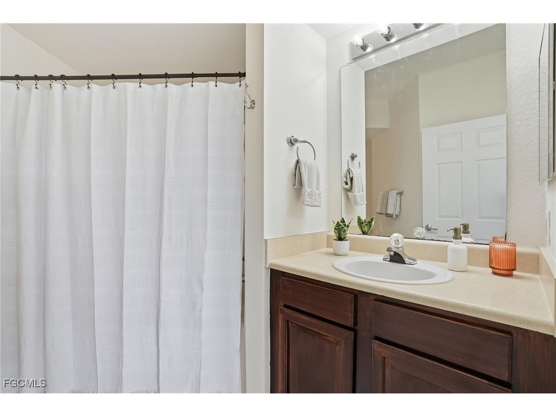 15590 Ocean Walk Circle #304 Fort Myers FL 33908 2025018350 image24