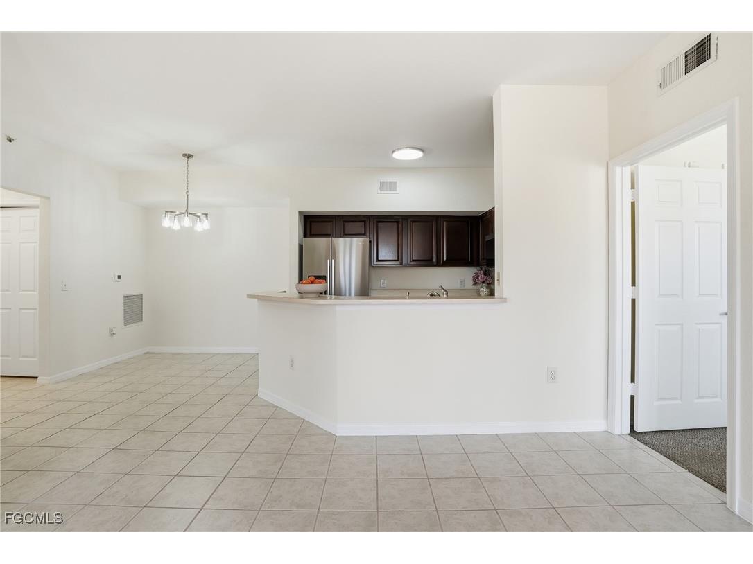 15590 Ocean Walk Circle #304 Fort Myers FL 33908 2025018350 image9