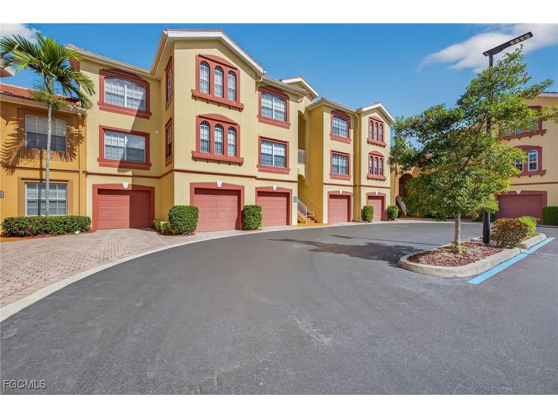 15590 Ocean Walk Circle #309 Fort Myers FL 33908 2025015115 image1