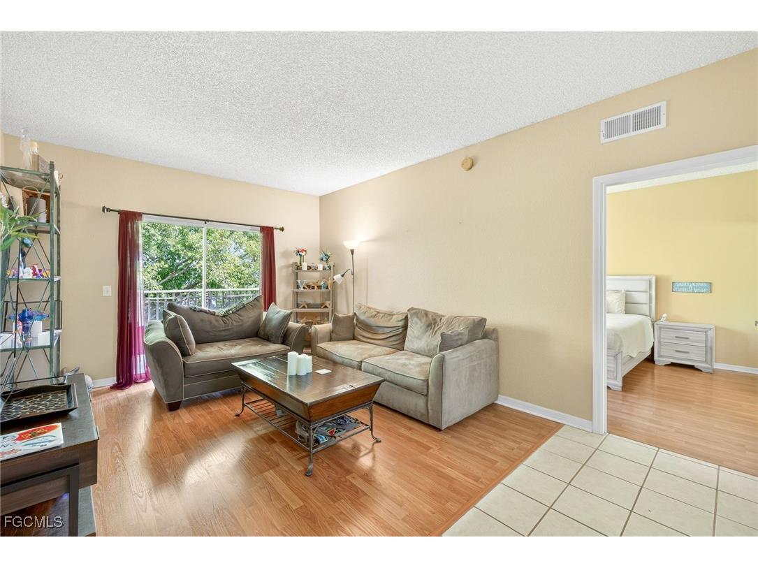 15590 Ocean Walk Circle #309 Fort Myers FL 33908 2025015115 image4
