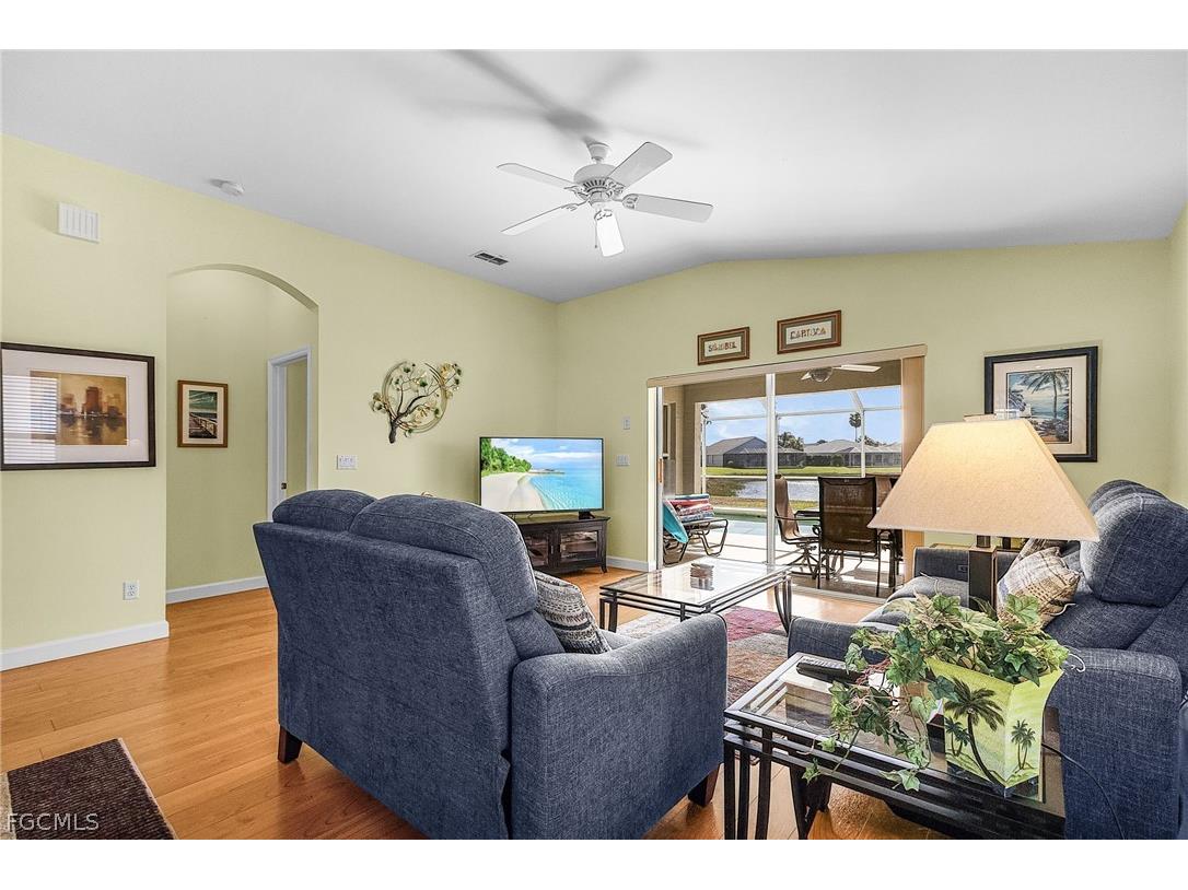 15591 Beach Pebble Way Fort Myers FL 33908 2026009390 image12
