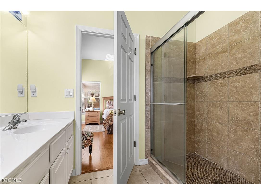 15591 Beach Pebble Way Fort Myers FL 33908 2026009390 image18