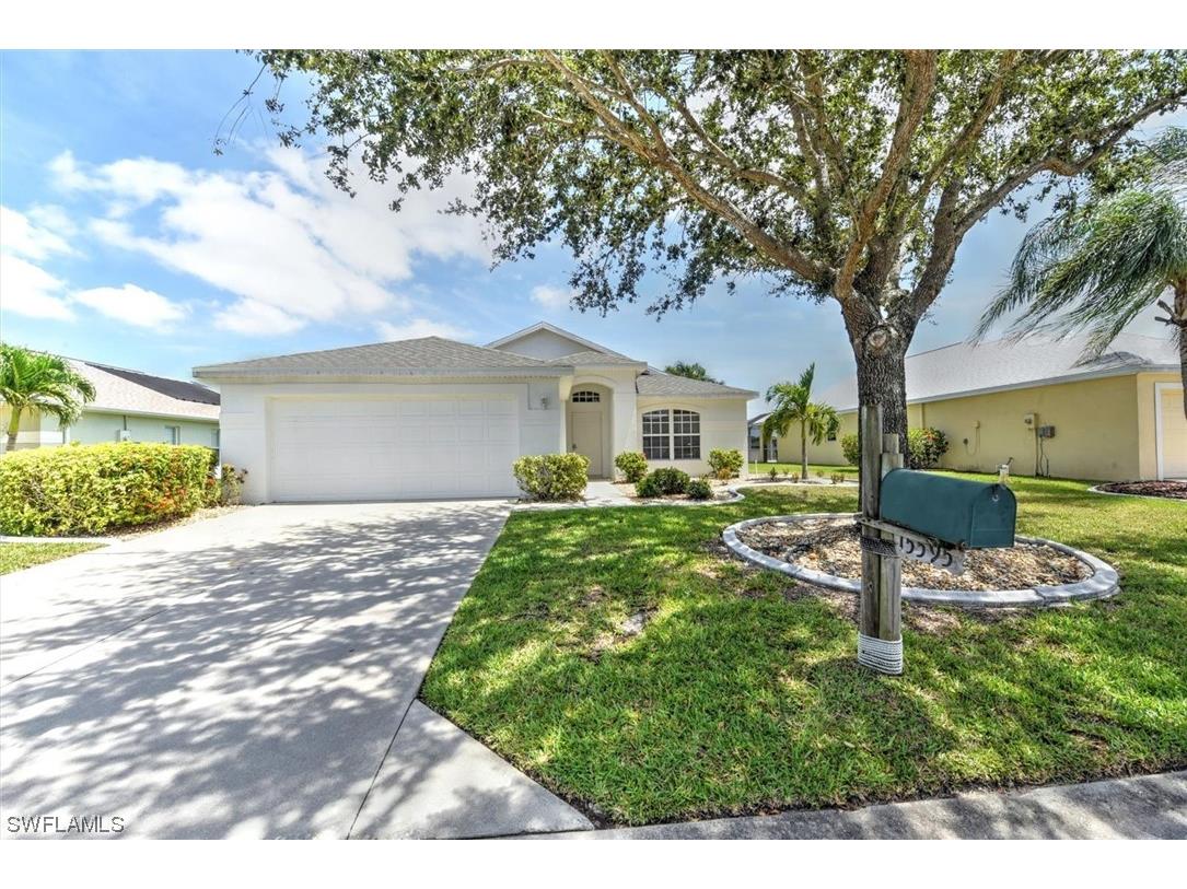 15595 Beach Pebble Way Fort Myers FL 33908 223034562 image1