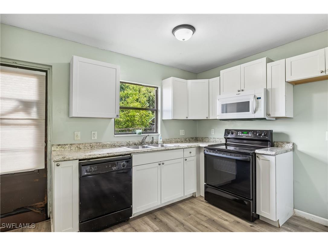 15597 Graytwig Lane Fort Myers FL 33905 2025001514 image4