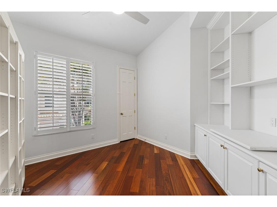 156 Colonade Circle #1107 Naples FL 34103 225077449 image16